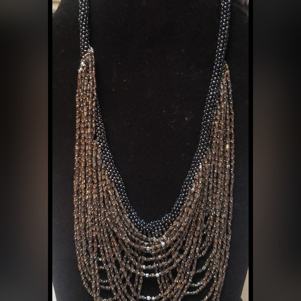 Mini Beaded Bib Navy Blue/Gray Necklace.